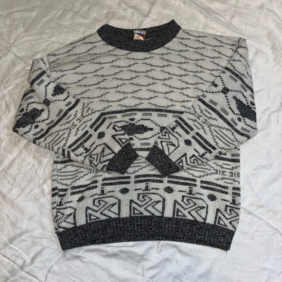 Simple and Sweet Patterned Sweater - Picture 1 of 3